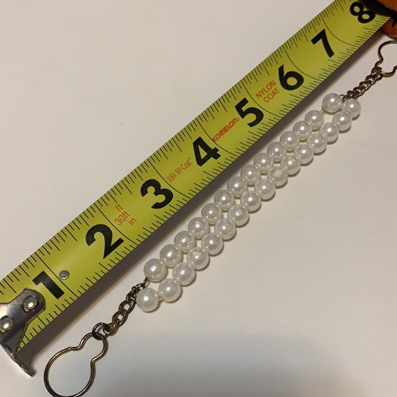 Vintage 50’s PINUP RETRO Rockabilly Swing Era PEARL SWEATER CLIP GUARD BUTTON - Picture 4 of 6